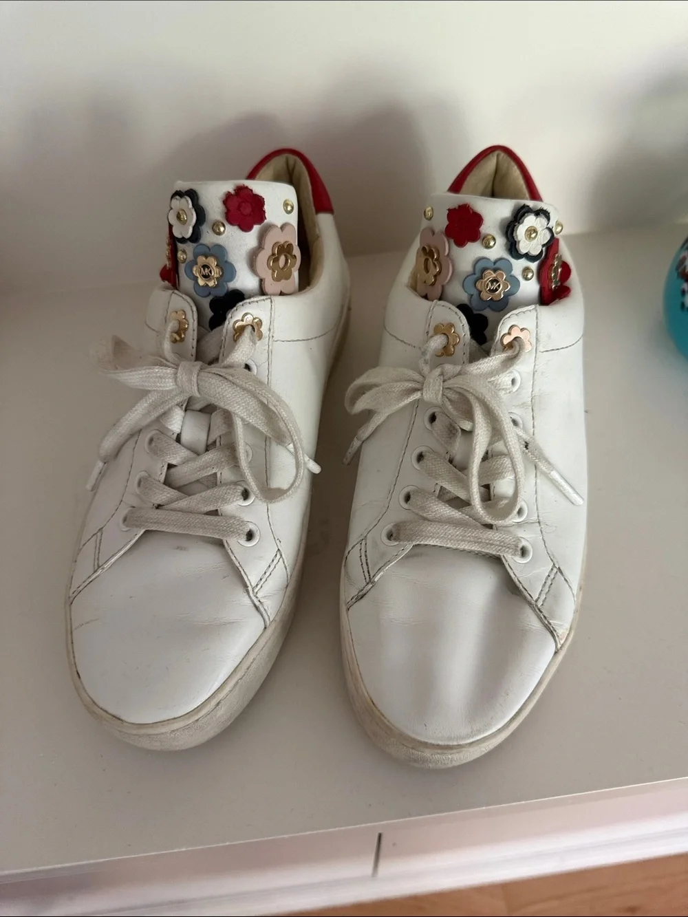 Women's White Floral Embellished Lace-Up Sneakers